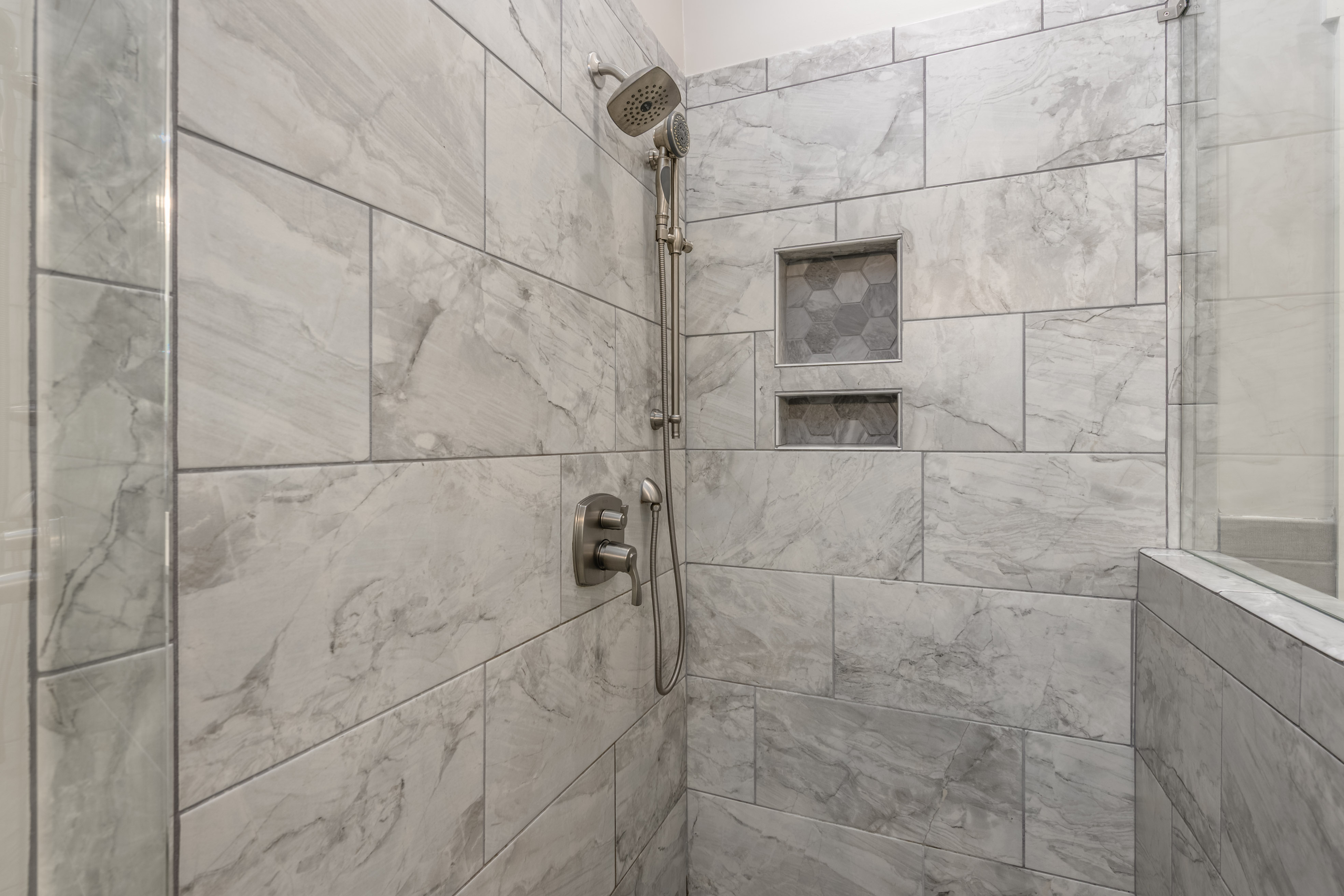 1021 Cherokee Bluff image 21